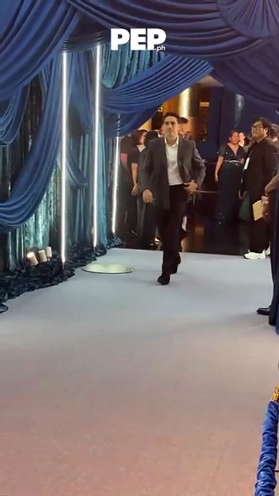 Gerald Santos at the 51st MMFF Gabi Ng Parangal Blue Carpet | PEP Coverage