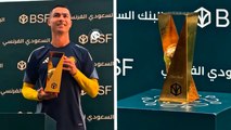 Cristiano Ronaldo recibe premio por el mejor gol de la semana previo al juego del Al Nassr