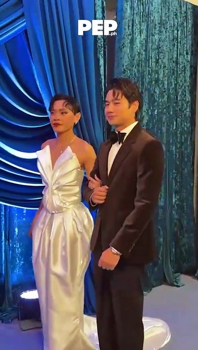 River Joseph & Esnyr Ranollo at the 51st MMFF Gabi Ng Parangal Blue Carpet | PEP Coverage