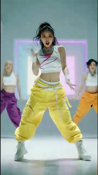 K-Pop Dance Tutorial: Are You Making These CRUCIAL Dance Mistakes? Avoid Common Dance Errors - Dance Coaching Guide for Choreography Mistakes Without Realizing It