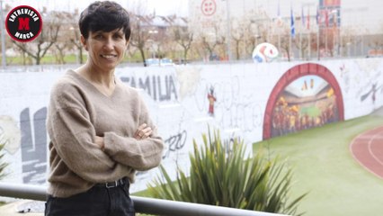 Sonia Bermúdez: "Sabemos que todo el mundo espera que ganemos, goleemos y juguemos bien"
