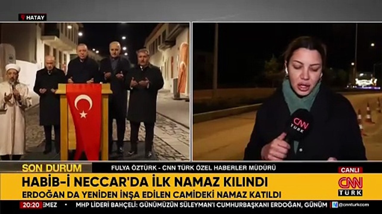 Cumhurbaşkanı Erdoğan tarihi Kurtuluş Caddesi'ni yeniden ışıklandırdı