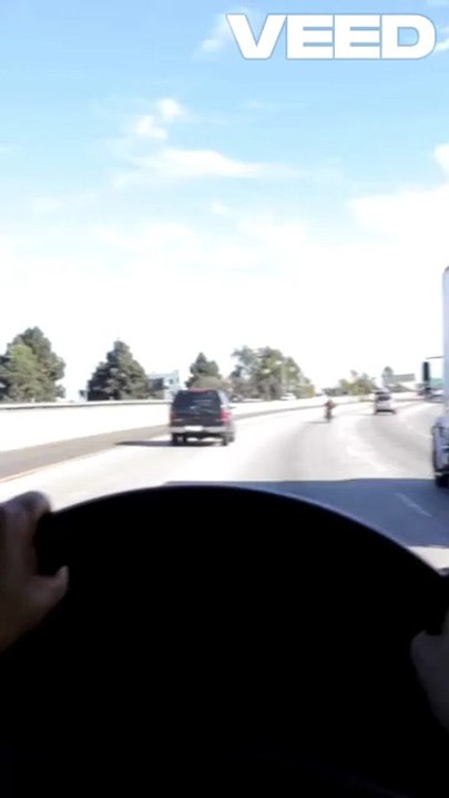 Curves don’t crash cars — late reactions do. Enter bends with margin, not momentum. 🛣️⚠️  #AccidentLogic #RoadCurves #DrivingMistakes #RoadSafetyIndia #AutoAwareness #IndianRoads