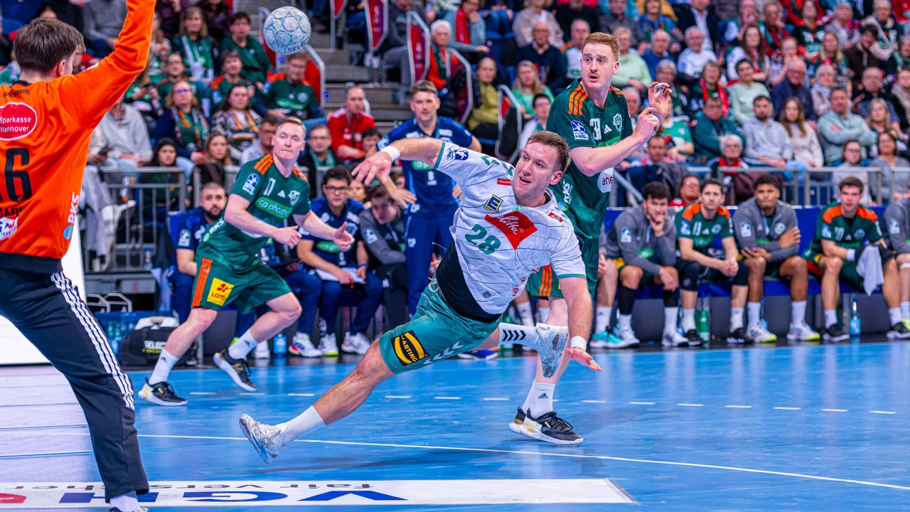 GWD Minden holt mit irrer Aufholjagd Punkt in Hannover