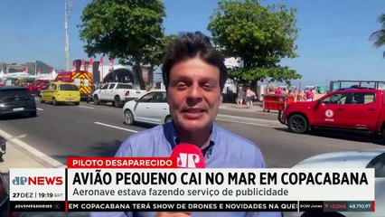 Rio de Janeiro: Avião de pequeno porte cai no mar em Copacabana