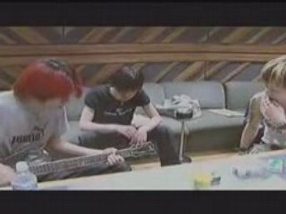 Dir en grey in the studio
