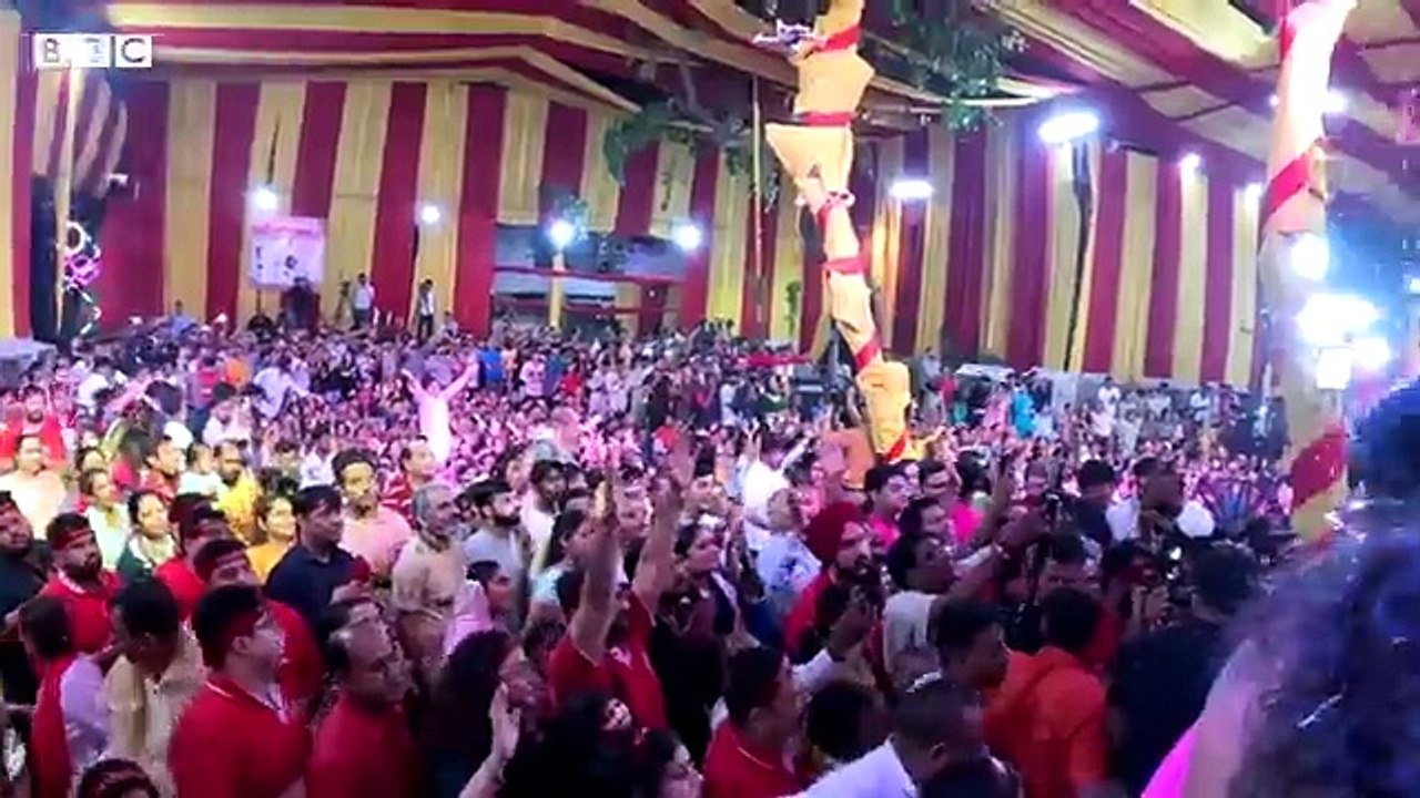 Inside the world of Radhe Maa India's 'Godwoman' - BBC World Service - BBC World Service (360p, h264)