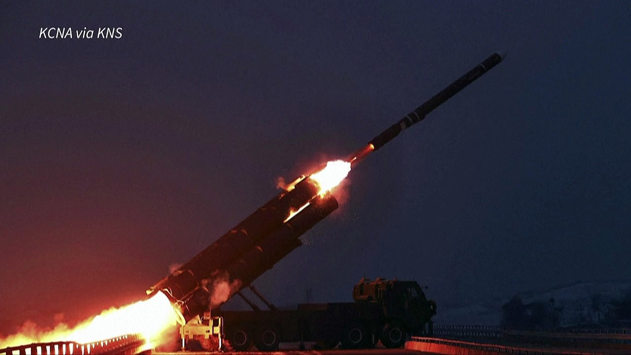 Corea del Norte prueba un misil de crucero para demostrar "capacidad de combate"