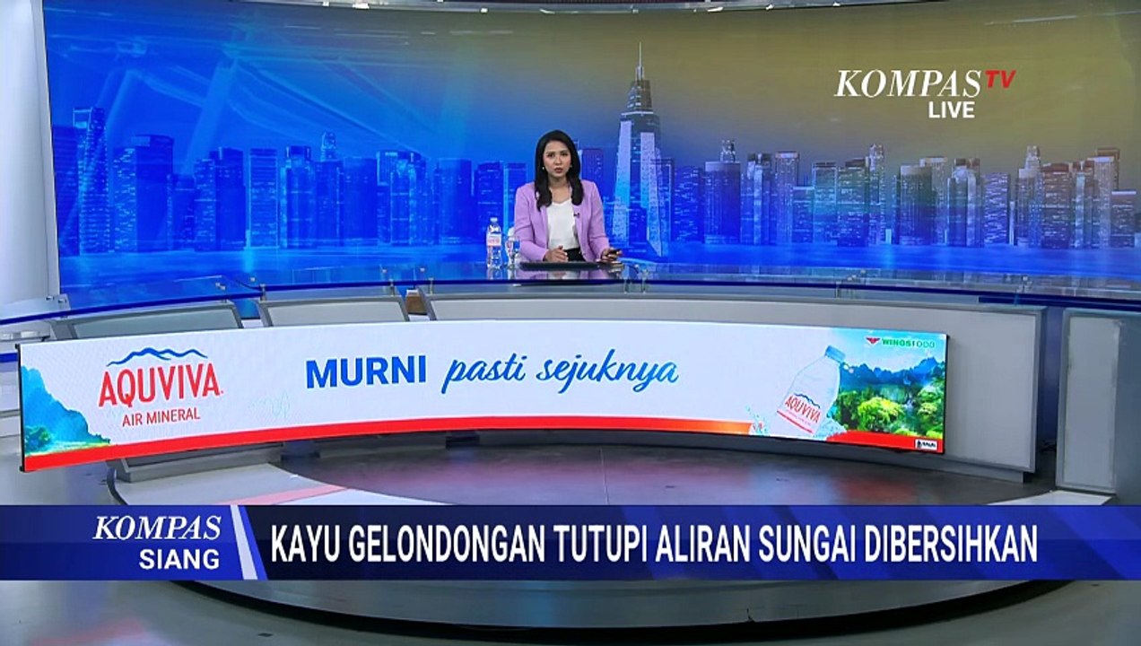 Pasca Banjir Bandang, Sungai Meureudu Pidie Jaya Dibersihkan dari Kayu Gelondongan Sepanjang 1 Km