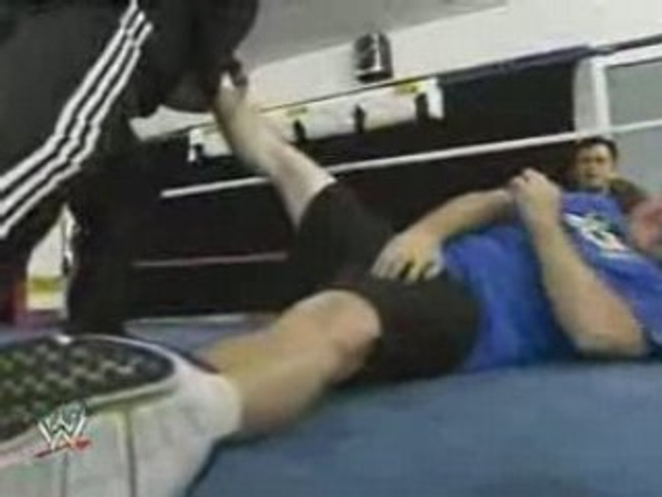 Cousin Sal Trains with Roddy Piper - RAW 5/26/08