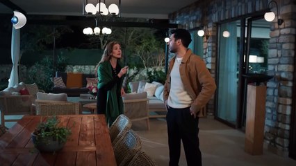 Berrak, Kader'i dolduruyor! Güller ve Günahlar Özel Klip