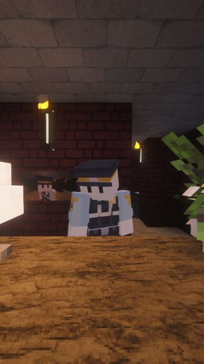 Un KIKOO devient un vrai creeper sur Minecraft ! 🤯