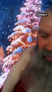 Nans Ducuing piège Sébastien Chabal pour réaliser une fausse bande-annonce de Noël 🤣