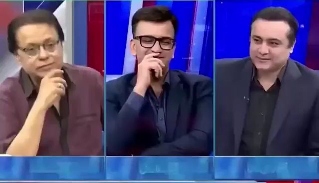 ‏سردی اور بےعزتی، جتنی محسوس کرو گے اتنی زیادہ لگتی ہے۔ اس لیے ڈھیٹ بن کر جیو۔ MF منیب فاروق