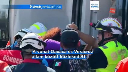 Kisiklott egy vonat Mexikóban, legalább 13 ember meghalt