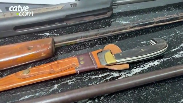 Homem é preso por cárcere privado, ameaça e porte ilegal de armas no interior de Cascavel