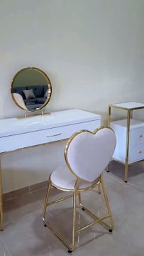 🔥Luxury White & Gold Dressing Table | Stylish Makeup Vanity Setup | Modern Furniture Design 2025