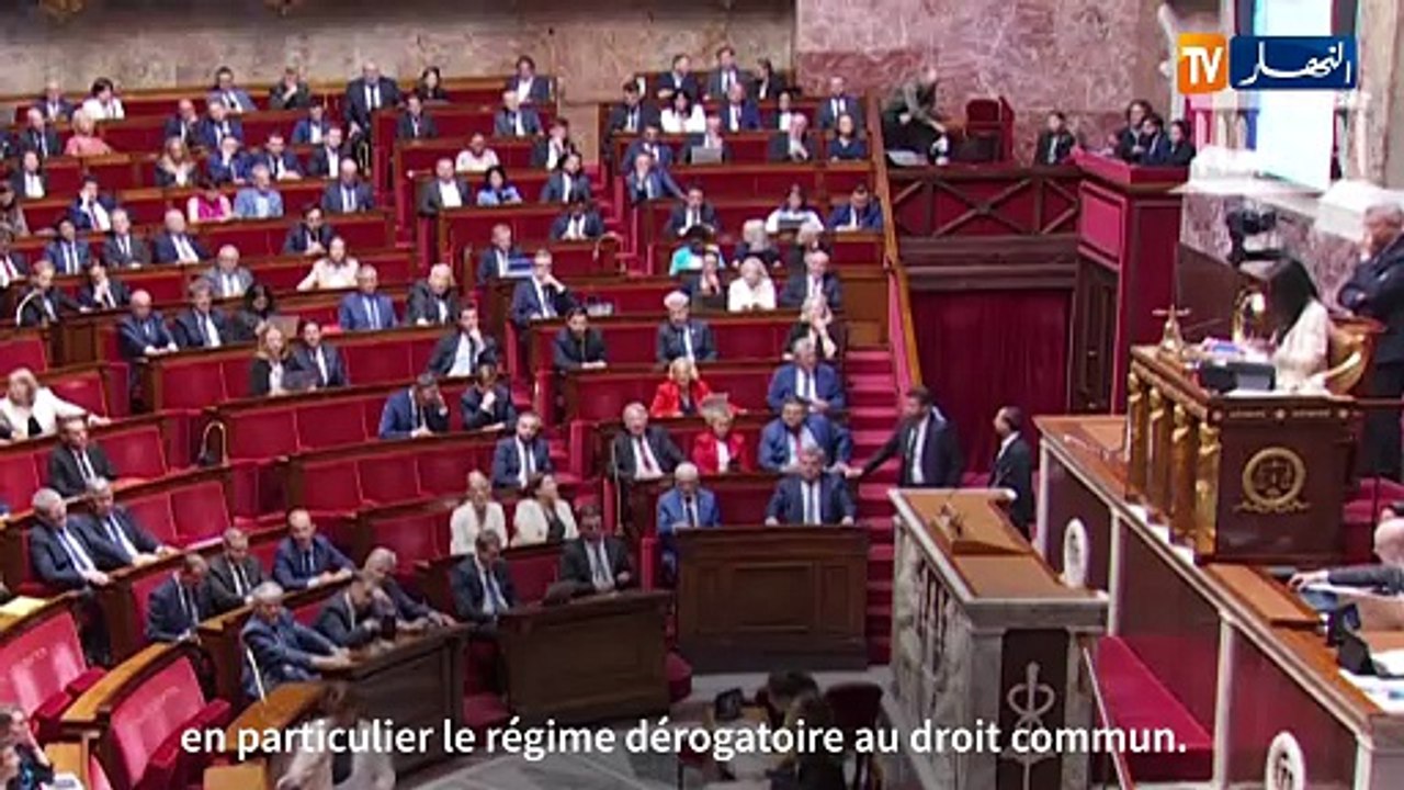 فرنسا : الخوف من ما بعد تجريم الاستعمار يربك باريس ويعيد إخراج ملف الهجرة