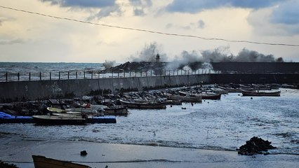 Zonguldak’ta deniz taştı, kardan 81 köy yolu kapandı