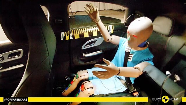 La Mercedes-Benz CLA électrique obtient cinq étoiles aux crash-tests Euro NCAP 2025