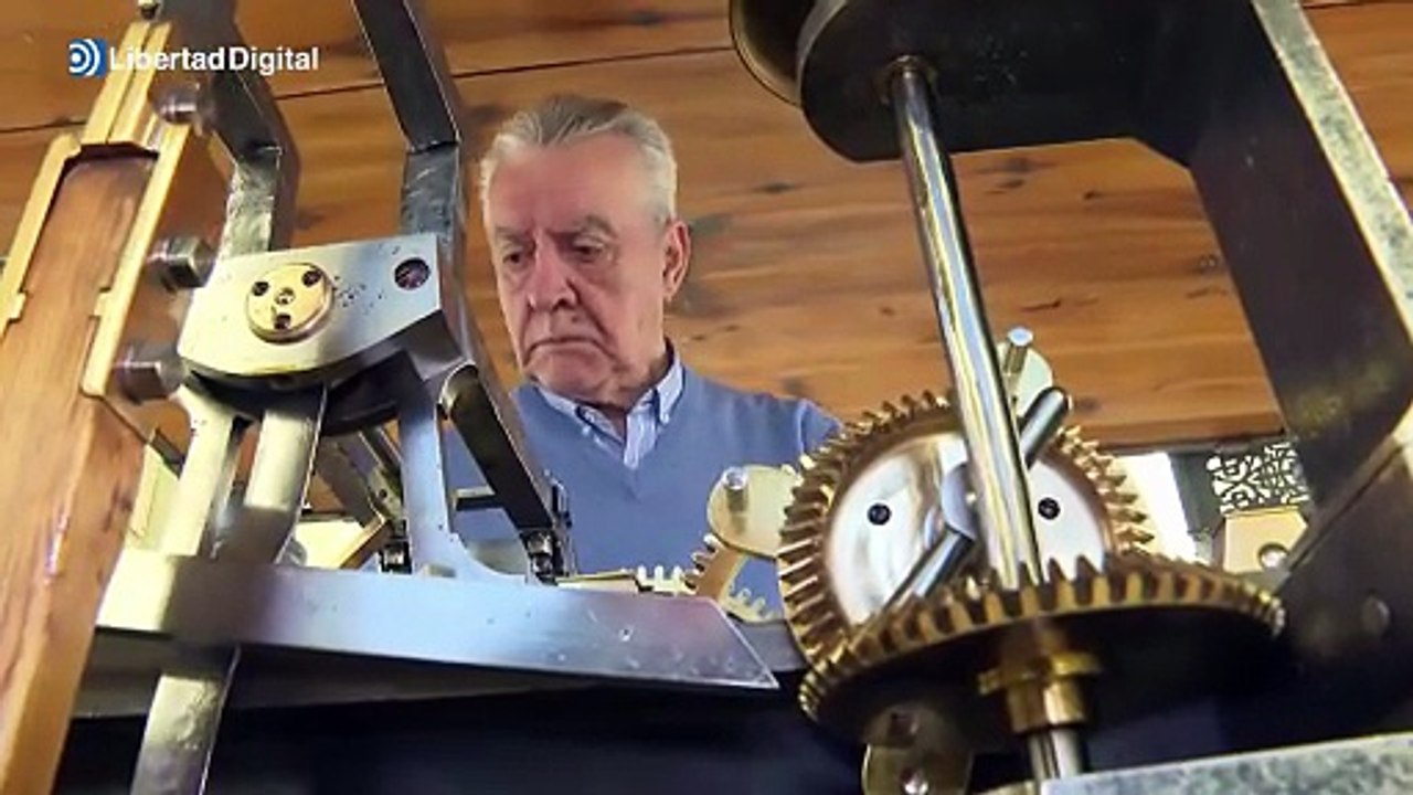 Así funciona el reloj de la Puerta del Sol durante las campanadas de Nochevieja