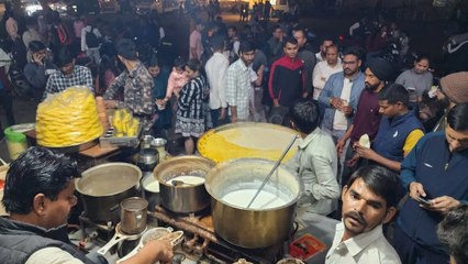 Video: दिन में धूप की चमक, रात में सर्दी की धमक