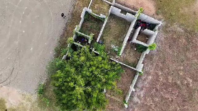 Unidades de drones del Ejército detectan a 34 haitianos indocumentados que se ocultaban en una construcción en Dajabón