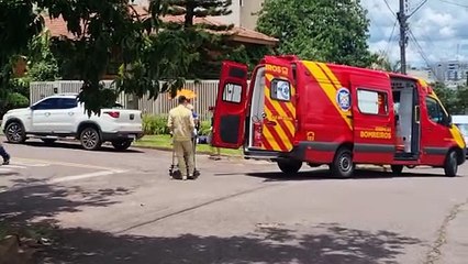 Motociclista fica ferido após colisão com Toro na Rua Curitiba