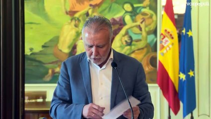 Torres acusa a Feijóo de asumir el discurso de Vox pese al desplome del 60% en la ruta de Canarias