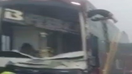 अलवर में कोहरे के चलते ट्रक-बस की भिड़ंत