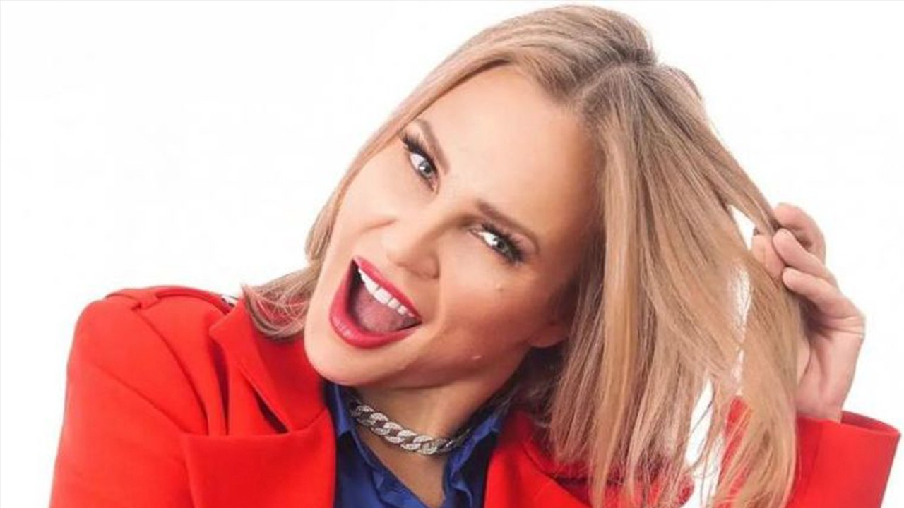 "أنا ابنة شيرين رضا"... الفنانة تعلق على تصريحات ابنتها نور دياب لأول مرة