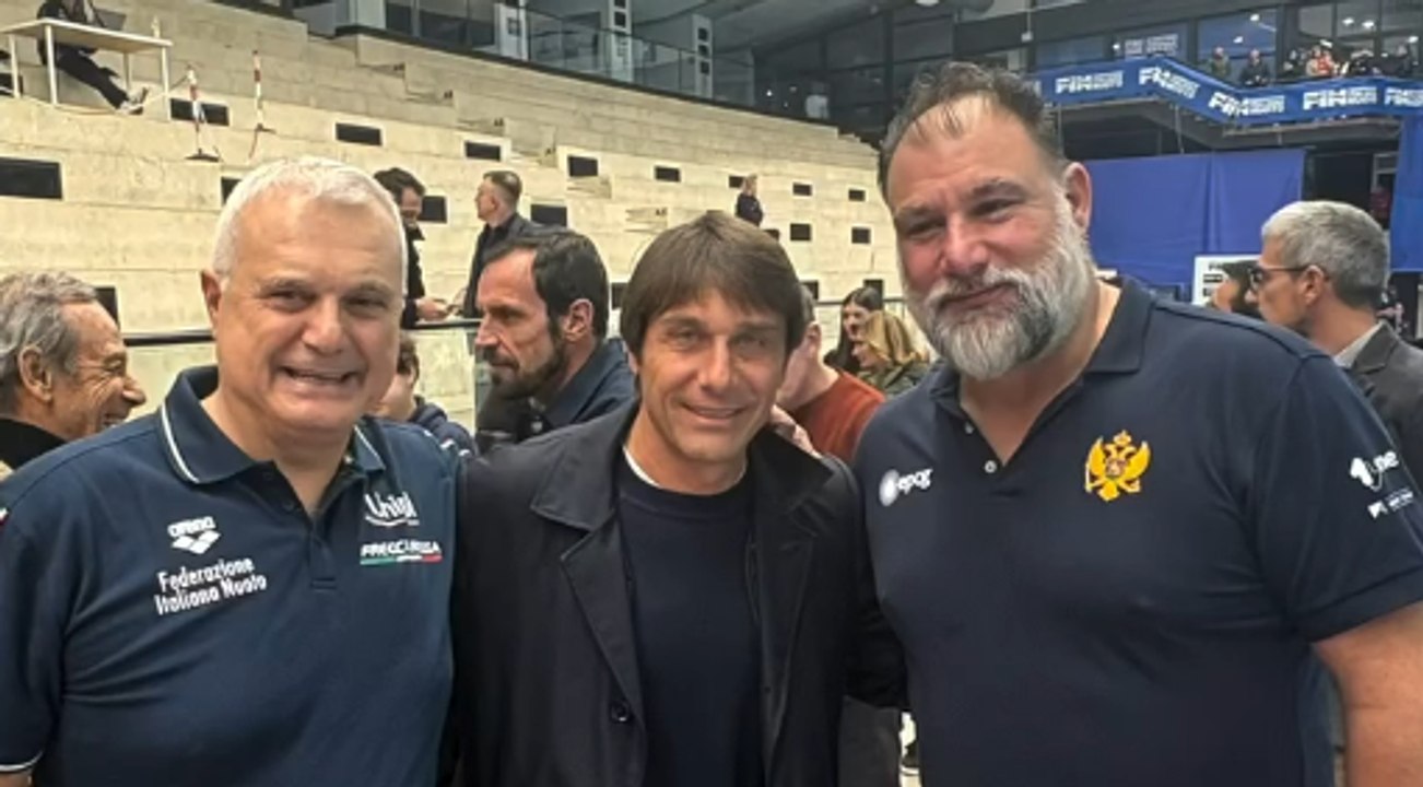 Conte tifoso per un giorno, sostegno per la Nazionale di pallanuoto alla Scandone