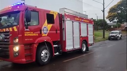 Motor de Fiat Doblò pega fogo após pane elétrica no Alto Alegre