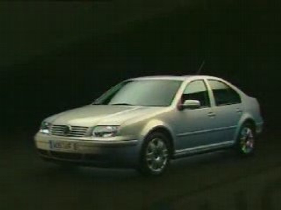 2000 Volkswagen Bora V5 Commercial