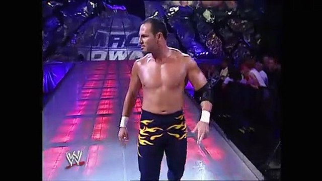 Rey Mysterio vs. Chavo Guerrero - WWE SmackDown (07/25/02)