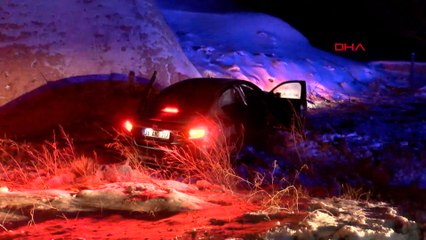 Gizli buzlanma kazaya neden oldu: Otomobil tarlaya uçtu, 4 yaralı