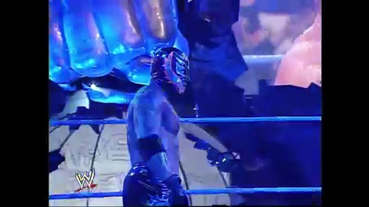Rey Mysterio vs. Chris Beniot - WWE SmackDown (10/03/02)
