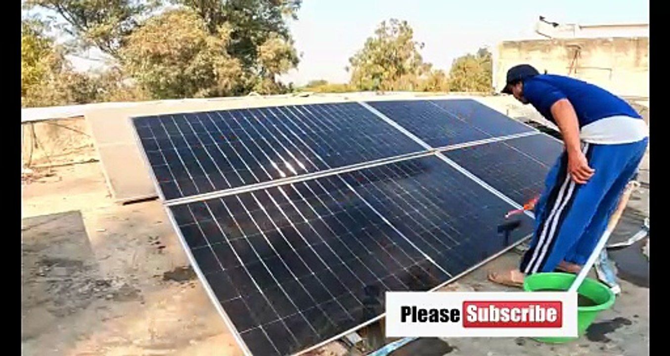 TRICK to Cleaning Solar Panels Like a Pro