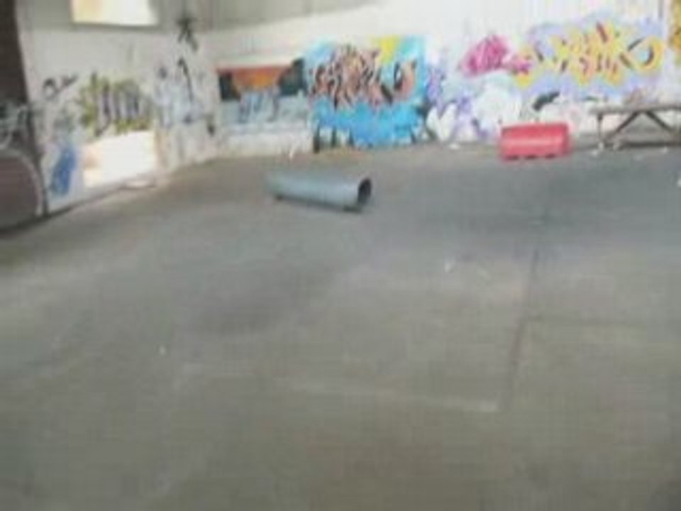 Fouju+Hangar!