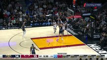 Jokic with the... alley-oop?!