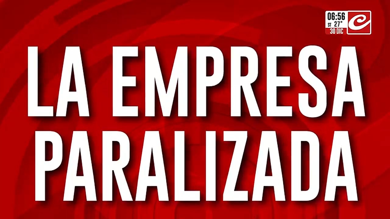 Tensión y paro en la línea 148: trabajadores no cobraron el aguinaldo ni los sueldos