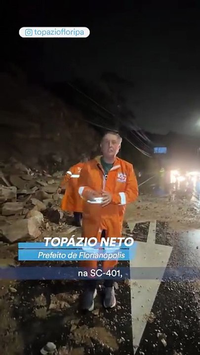 Chuva forte em Florianópolis e Palhoça causa alagamentos e mobiliza bombeiros nesta segunda-feira