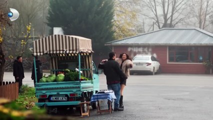 Sevincini Mustafa ile paylaştı! Güller ve Günahlar Özel Klip