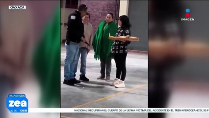 Elemento de la Fiscalía Estatal de Oaxaca es captado presuntamente intoxicado