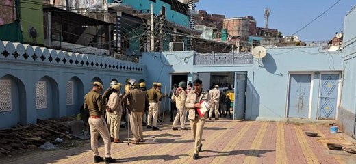 राजस्थान के करौली में नगर परिषद की पूर्व सभापति के पुत्र के घर पर पुलिस की रेड