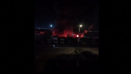 Yemen: bombardeo en puerto estratégico de Al-Mukalla en medio de tensiones internas