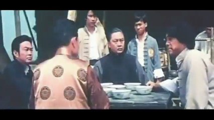 El asesino vestido de Blanco 1977 ｜ Películas Chinas en Español