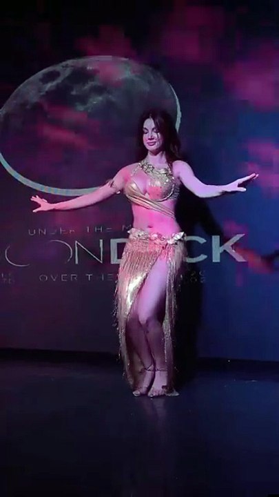 Saleemoffical presentation- nice theme