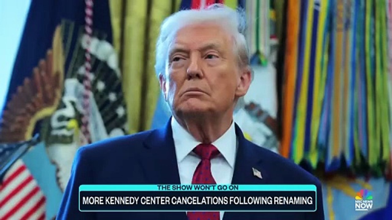 Plusieurs artistes ont annulé leur venue au Kennedy Center, haut lieu culturel de la capitale américaine récemment rebaptisé Trump-Kennedy Center par son conseil d’administration, où siègent des proches du président républicain.