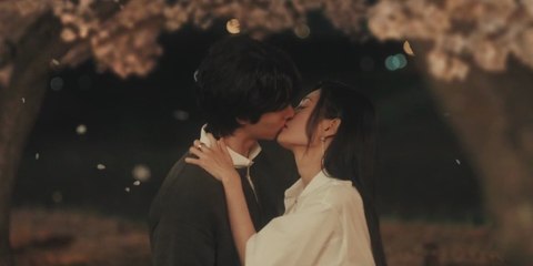 Dynamite  Kiss S01 E06